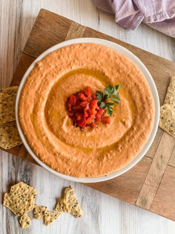 Roasted Red Pepper Hummus with Chips