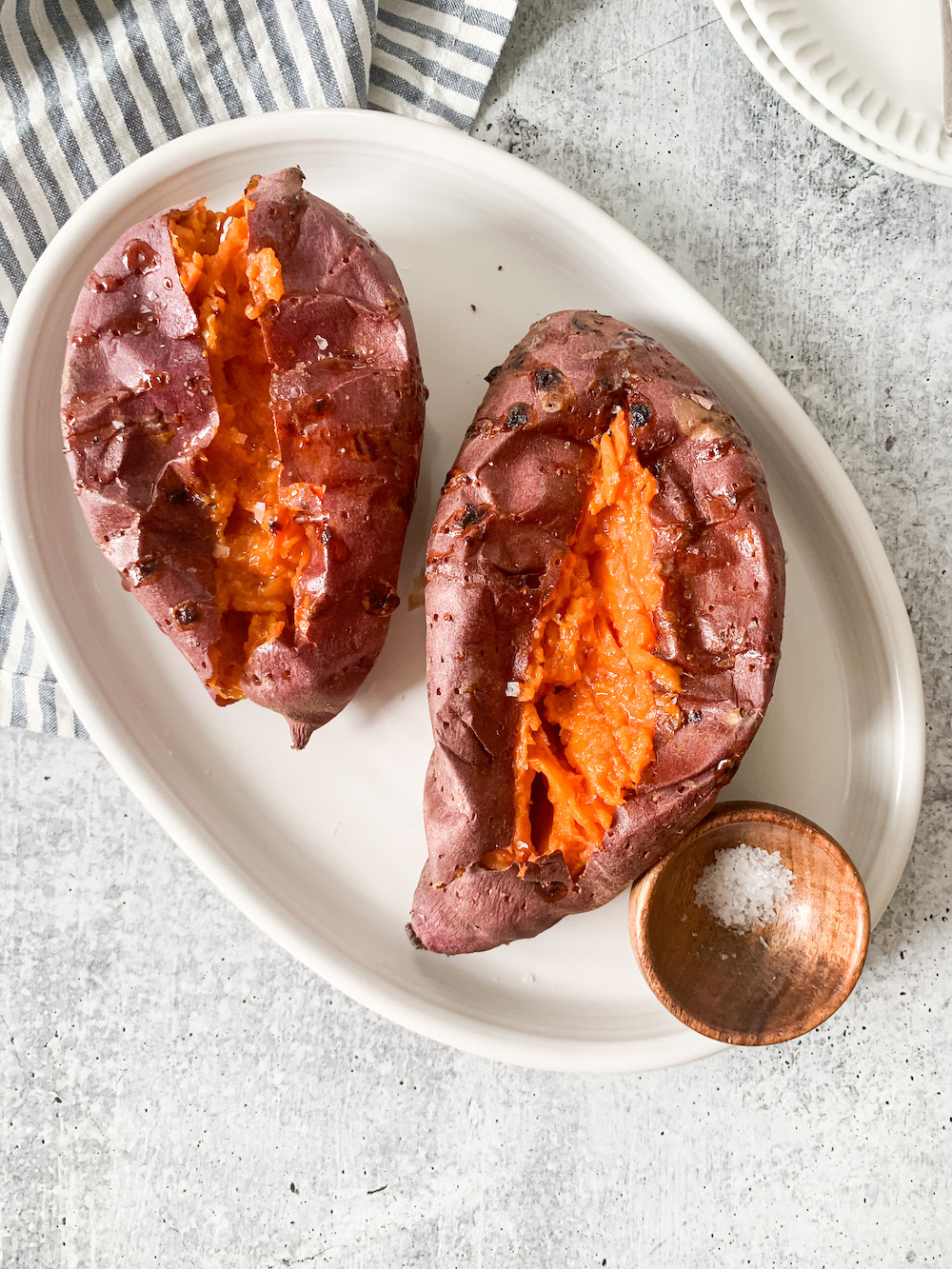 cut baked sweet potatoes with orange flesh