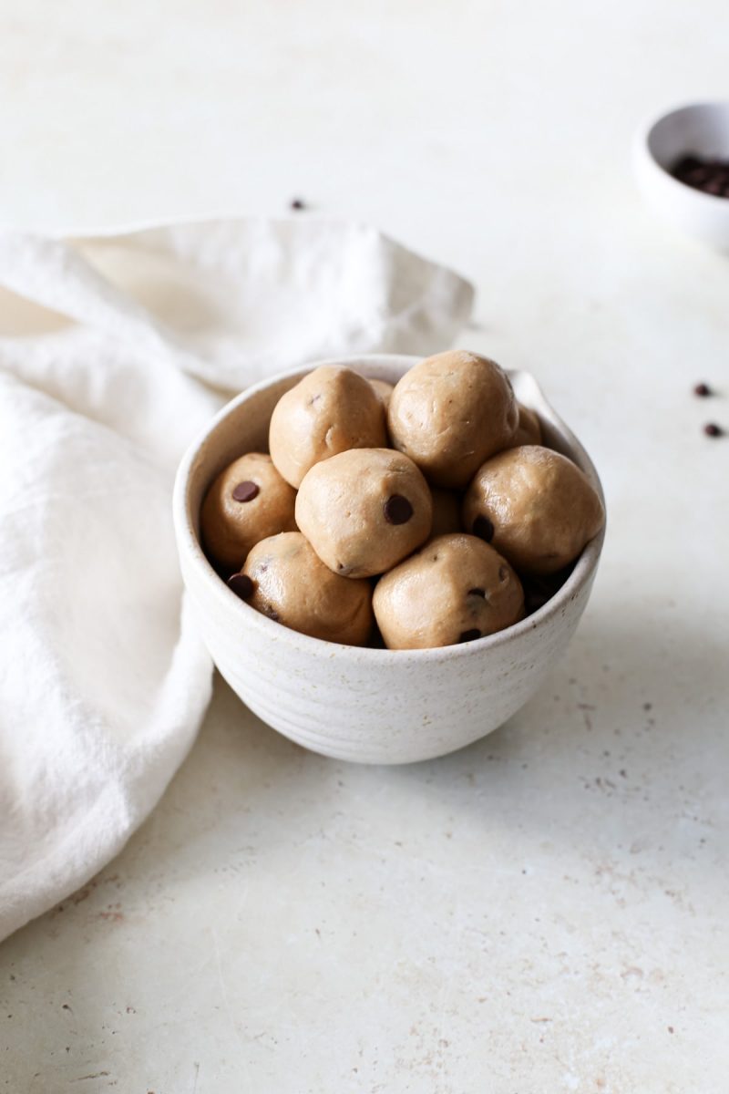 Edible Cookie Dough Bites (No Bake) (vegan + glutenfree) A